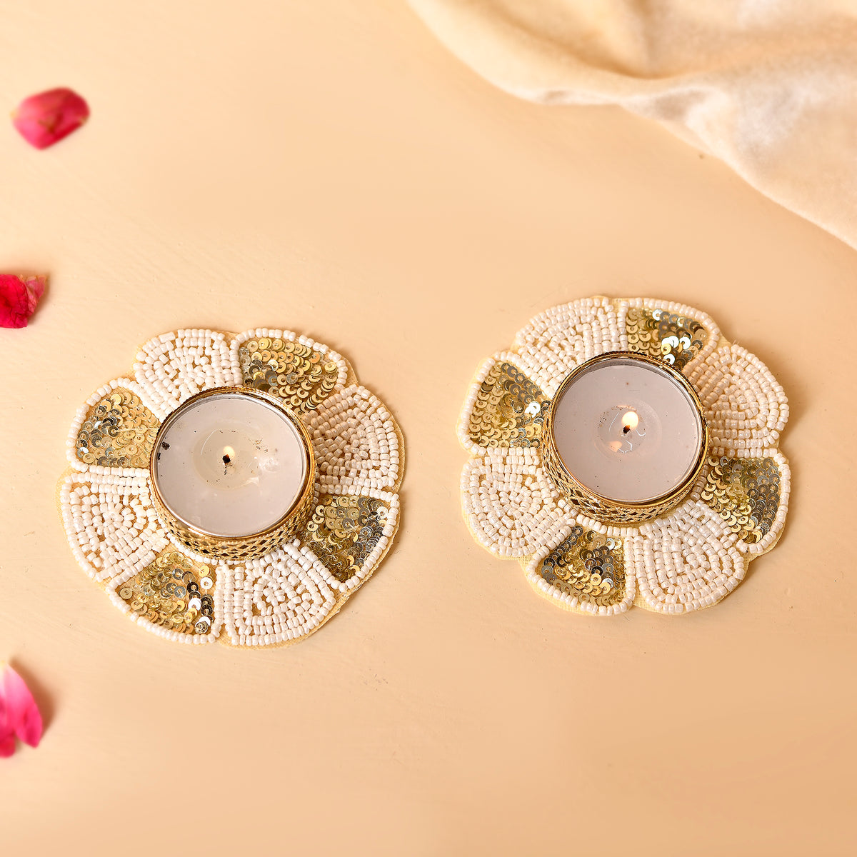 White & Green Pearl Tealights(Set Of 2)