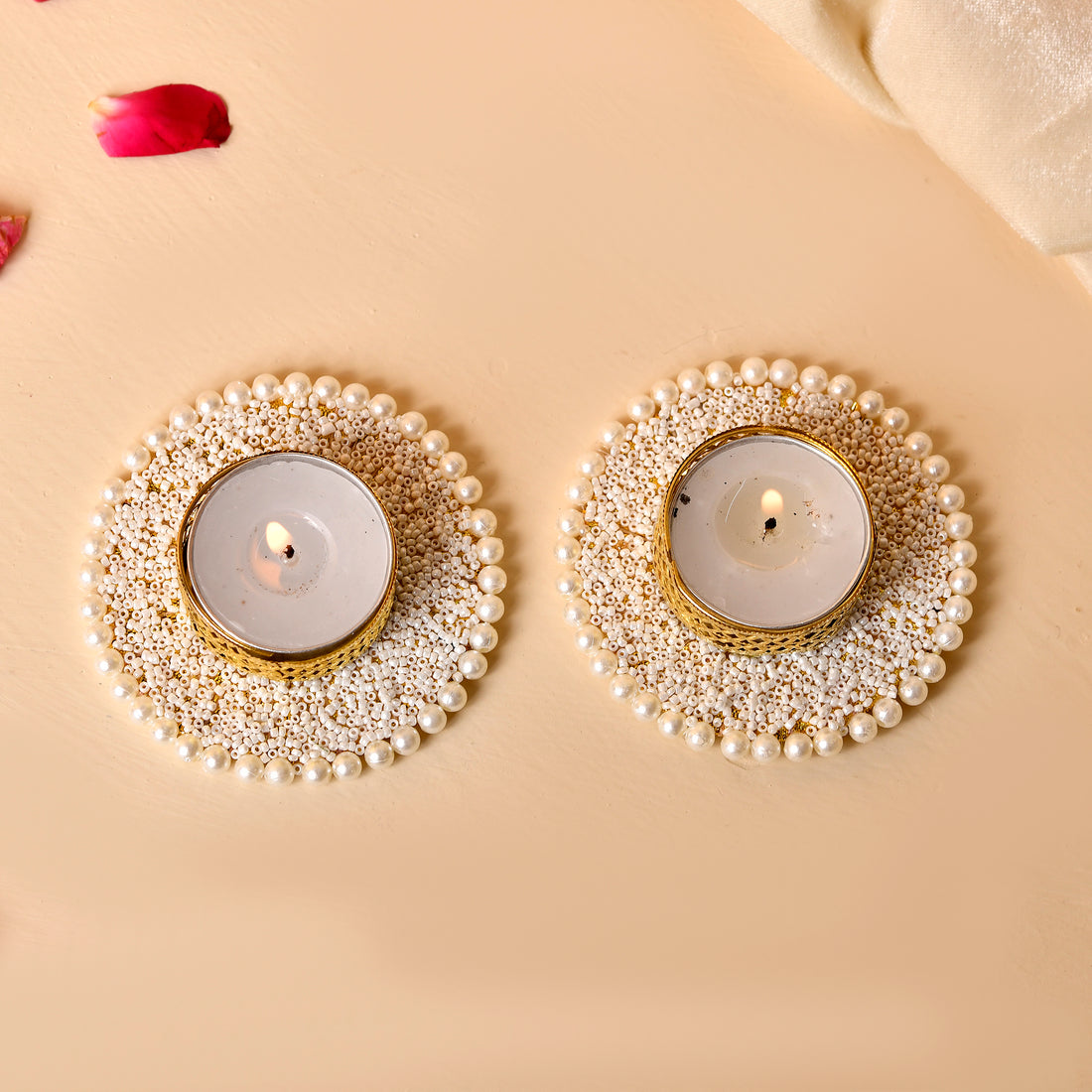 Elegance Of White....Tea Lights Set of 2 With Gotta Box(Gifting Hamper)