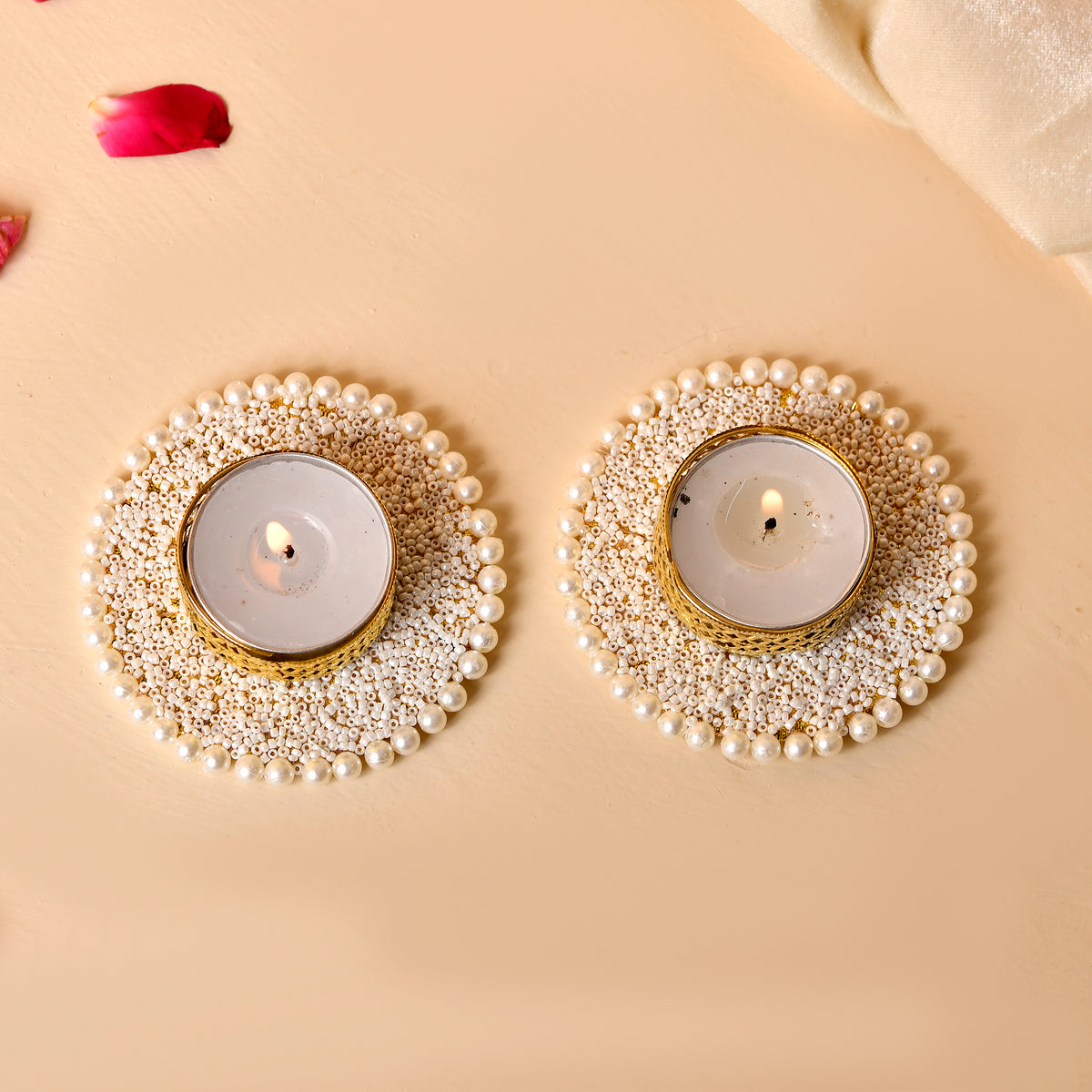 Elegance Of White....Tea Lights Set of 2 With Gotta Box(Gifting Hamper)