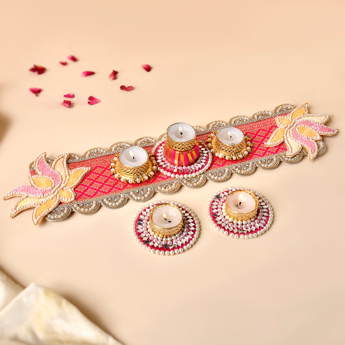 Banarasi table topper with mirror tea Lights