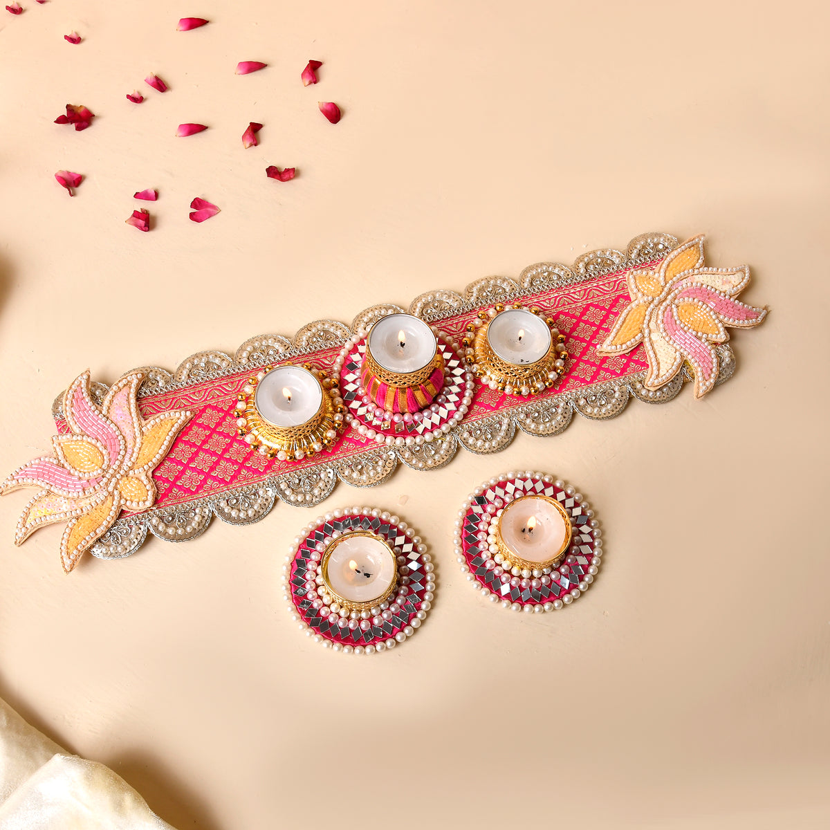 Banarasi table topper with mirror tea Lights