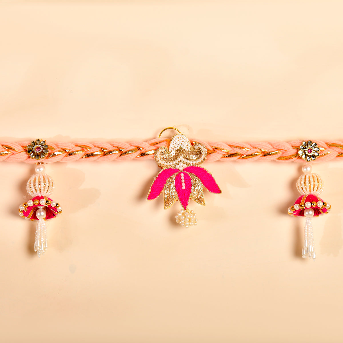 Blush & Bloom Toran