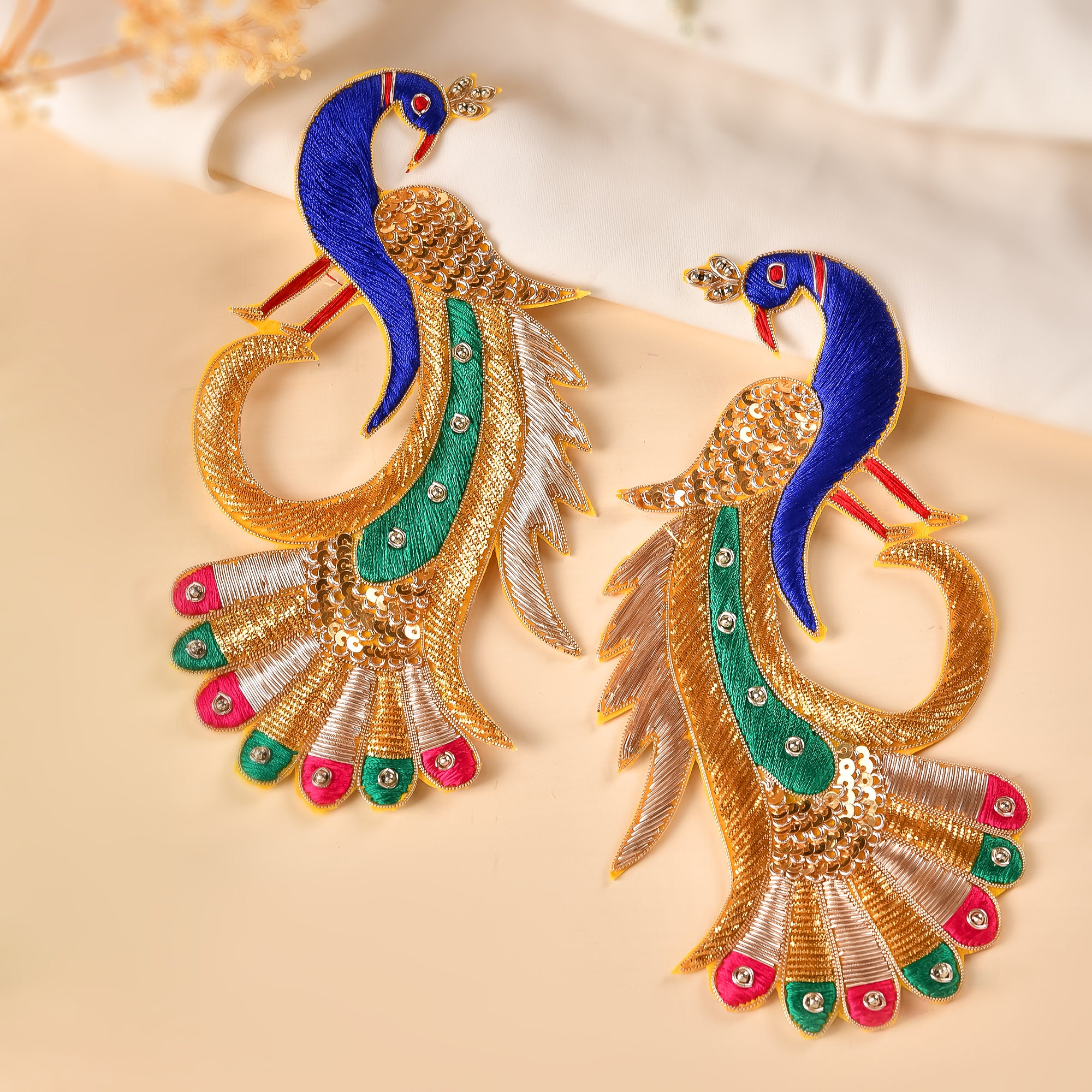 Jardozi Peacock Pair