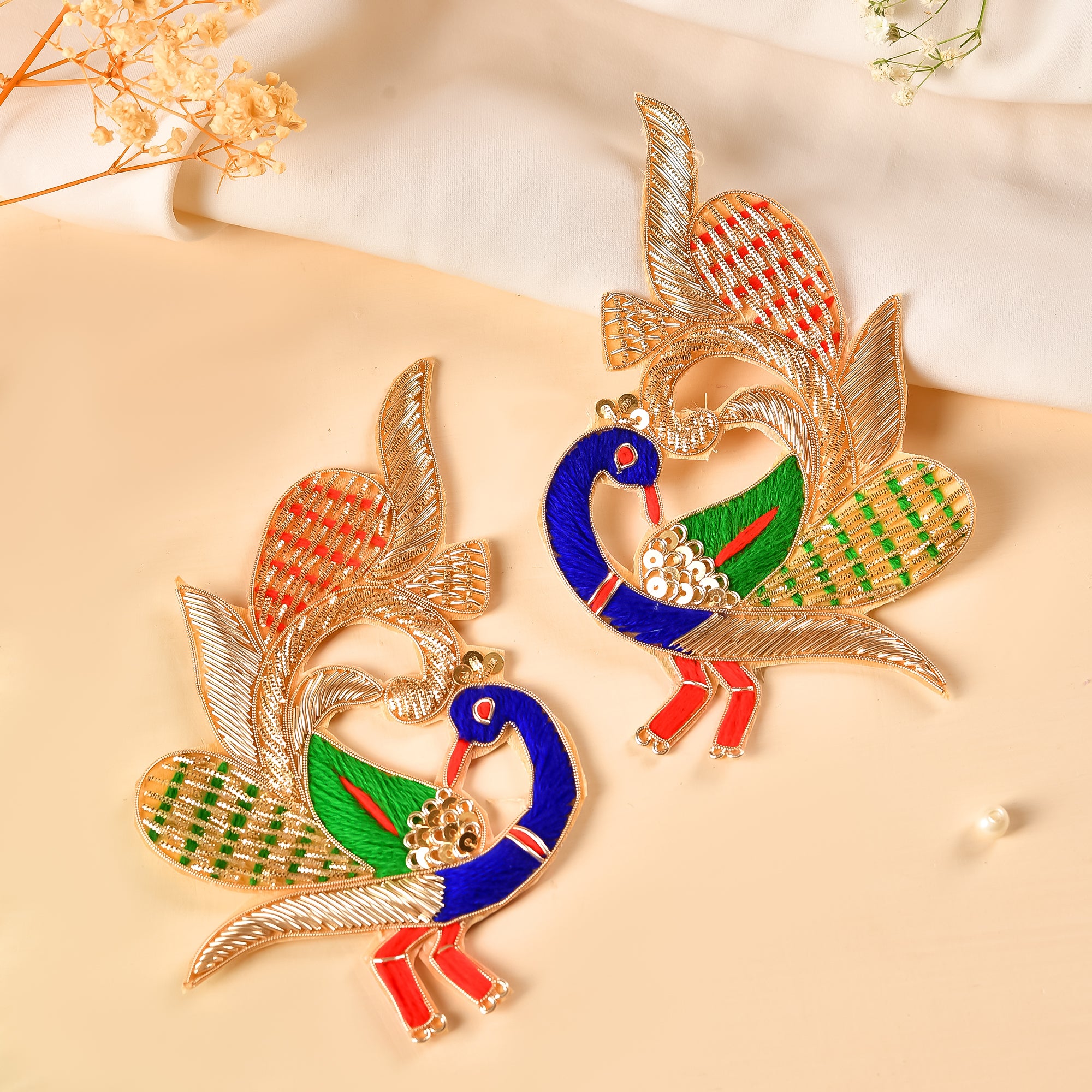 Jardozi Peacock Pair