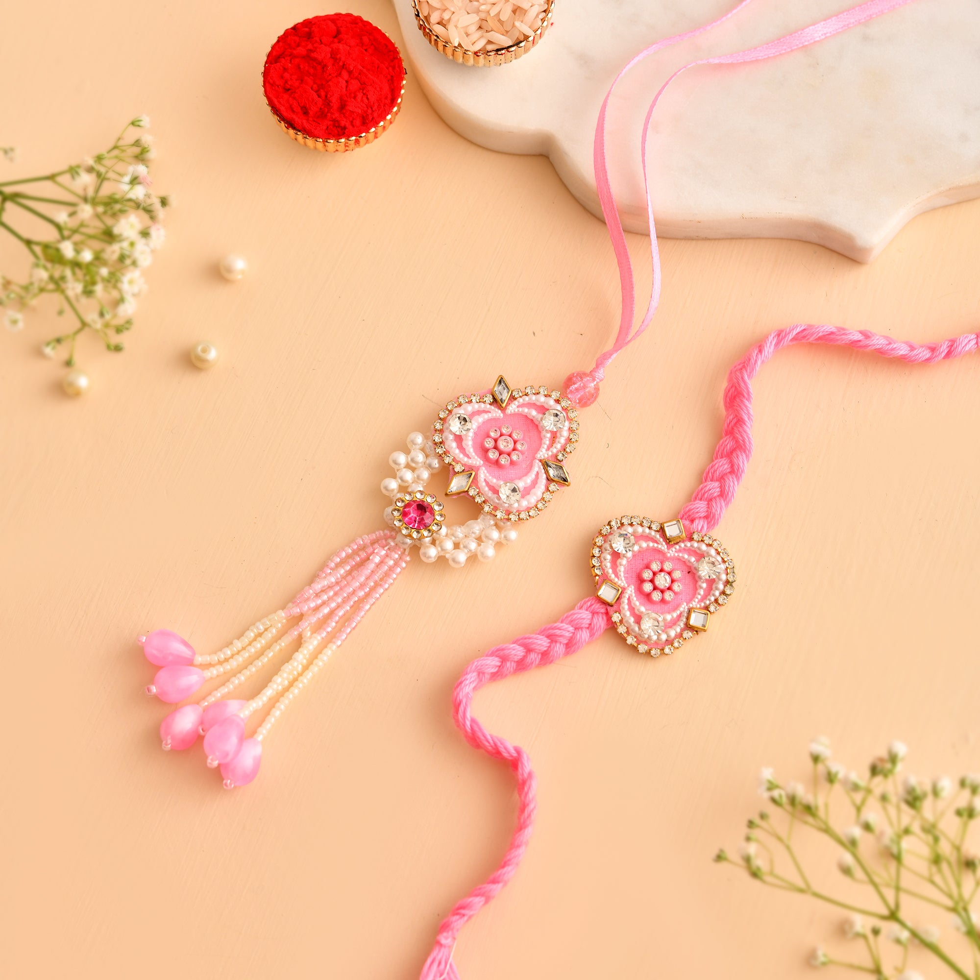 Pair rakhi